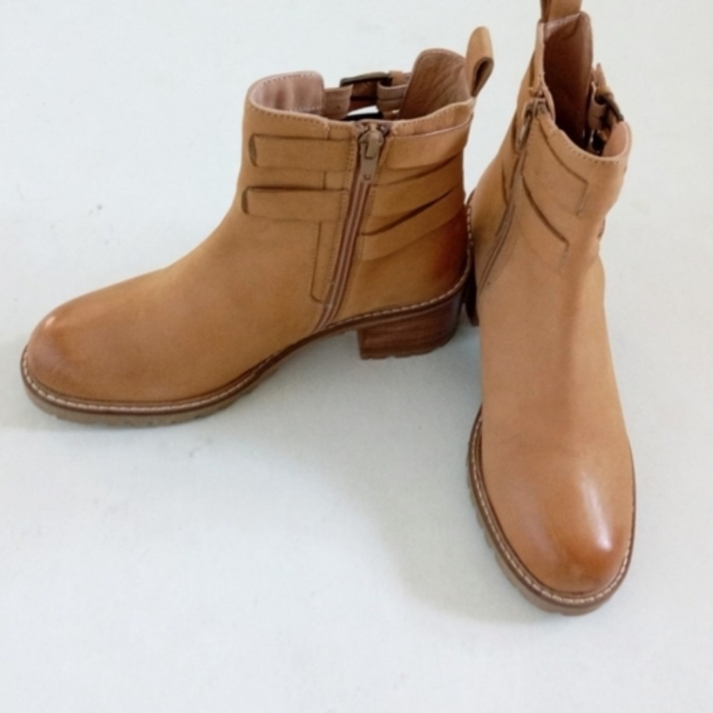 ๐ค Seychelles tan leather heeled buckle ankle boots - Picture 4 of 11